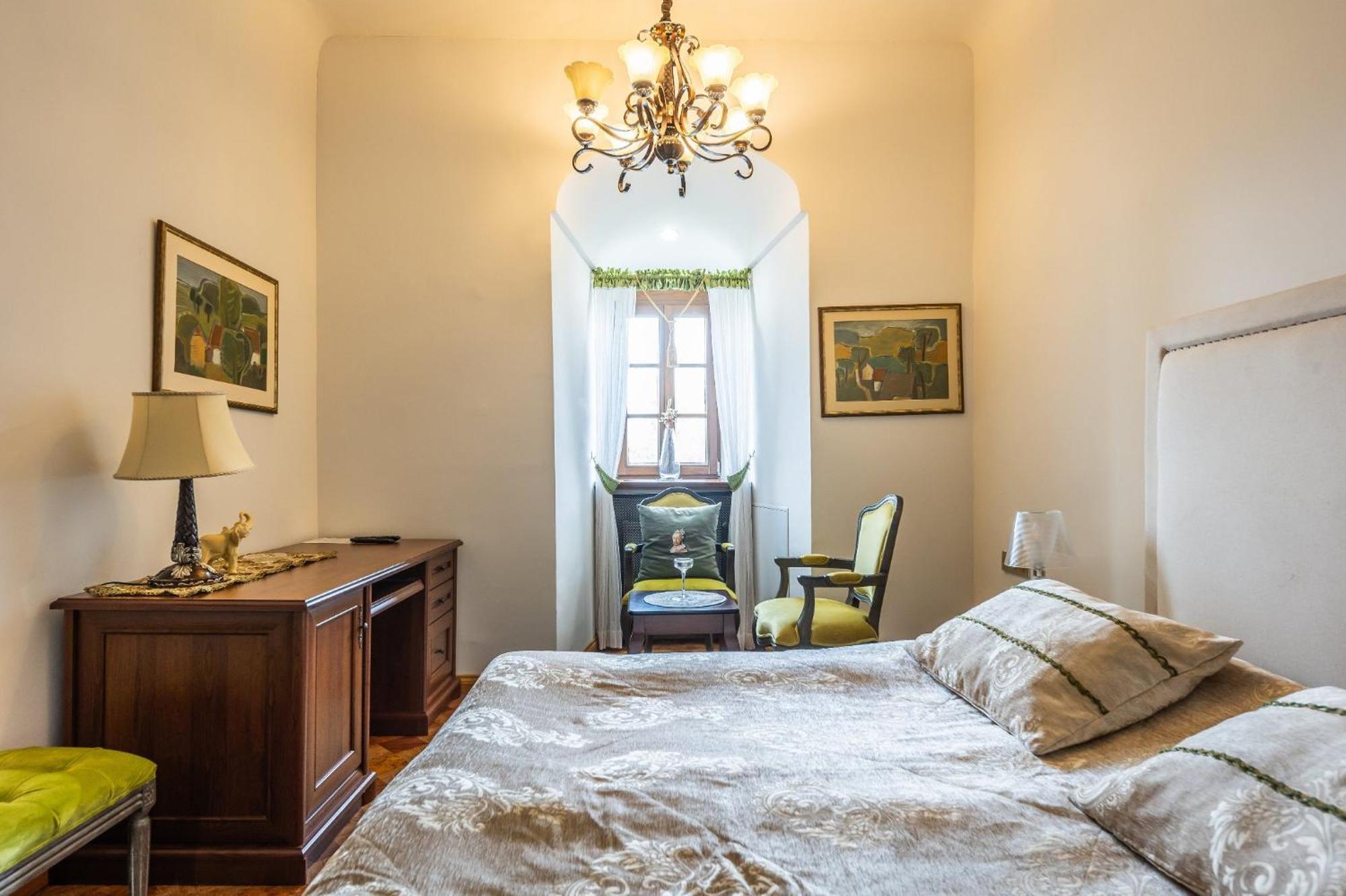 Bed and breakfast Theresia Chateau - Bernolákovo Extérieur photo