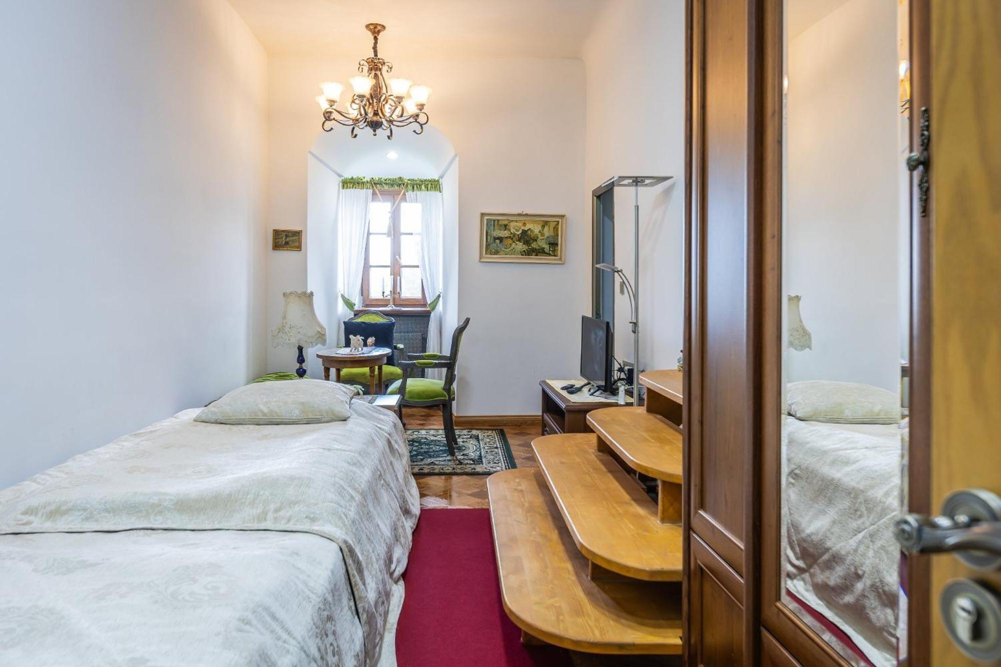 Bed and breakfast Theresia Chateau - Bernolákovo Extérieur photo